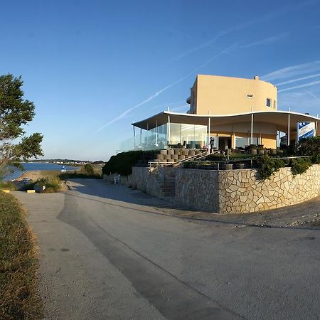 Apartments & Restaurant Condura Croatica Nin-Sabunike Bagian luar foto