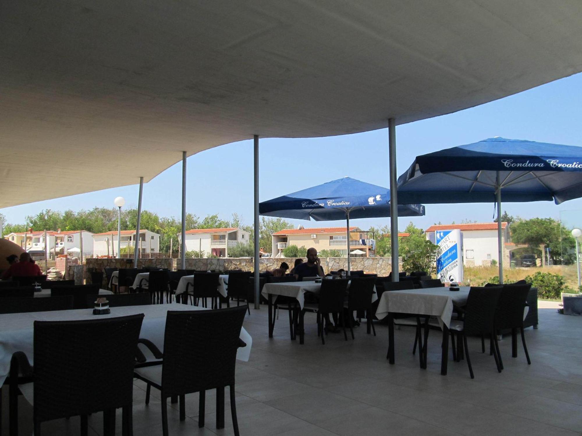 Apartments & Restaurant Condura Croatica Nin-Sabunike Bagian luar foto